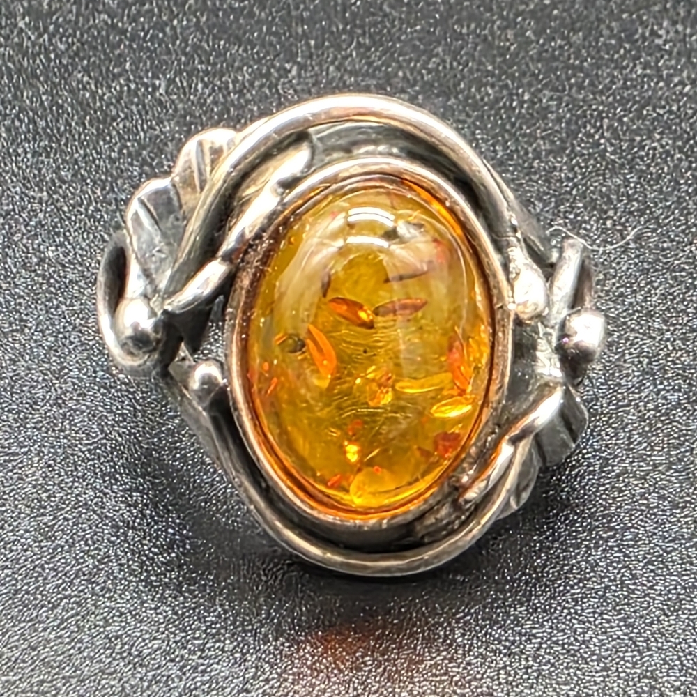 Vintage 925 Sterling  Baltic Amber Ring with Flower Leaves Art Nouveau Size 6